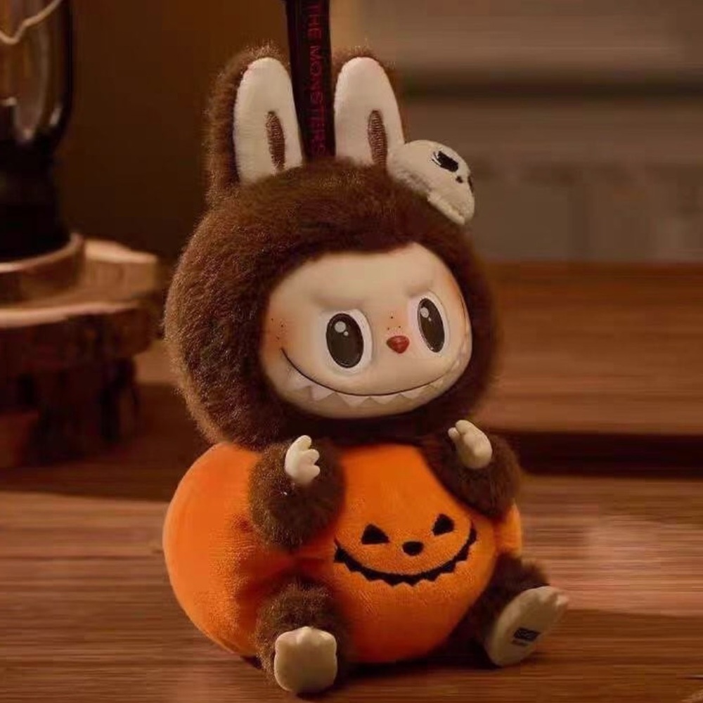 POPMART Halloween/Pumpkin Labubu-Brand New